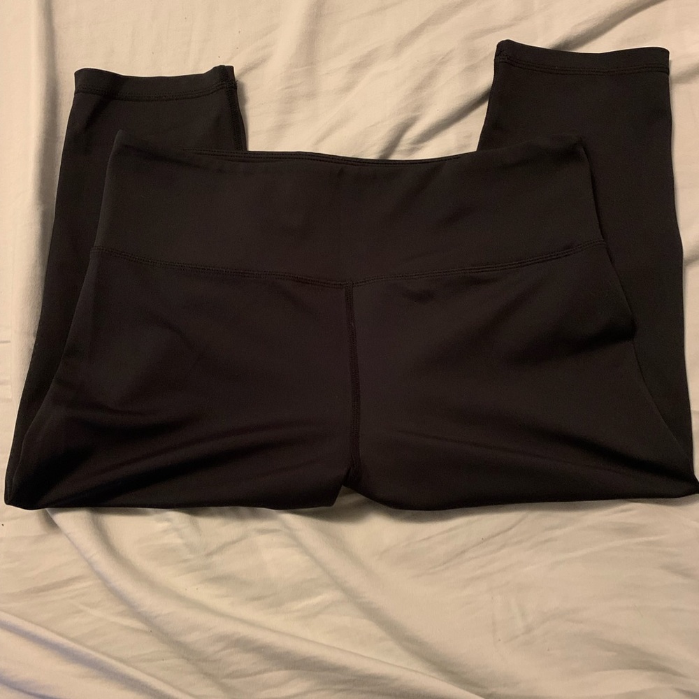 ZYIA brand solid black capri’s